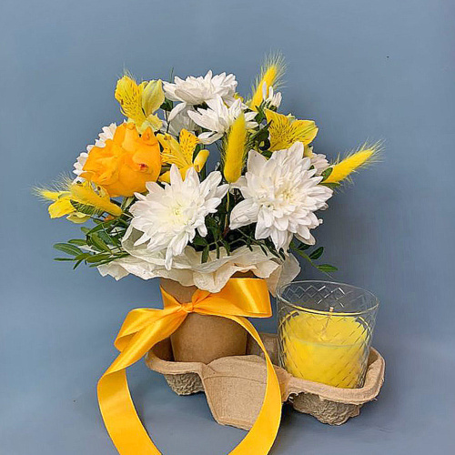 Сет "Солнечный". Набор стаканчики с цветами и аромасвечой арт. 70337