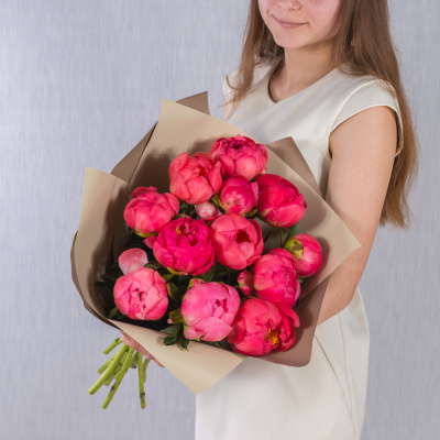 Букет из 11 пионов Корал шарм. 50579-Кор