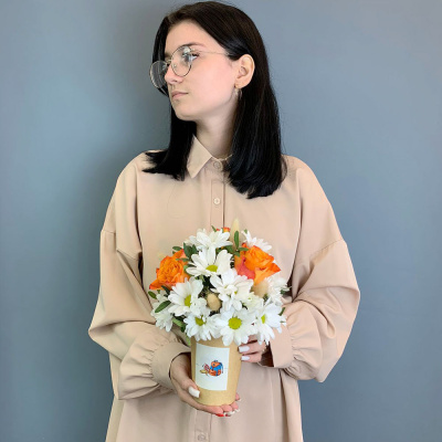 Стаканчик с хризантемой и розами N 66997