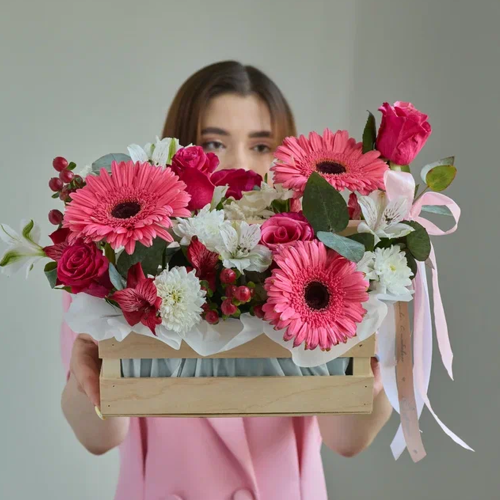 Ящик с герберами школьный арт. 84611